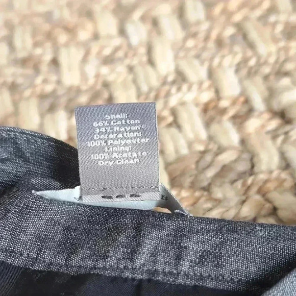 Ann Taylor Gray A-Line Skirt Embroidered Knee-Length - Picture 5 of 7